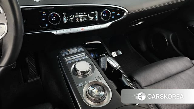 Genesis GV70 id 3866111 из Кореи 18