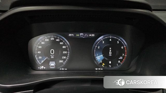 Volvo XC40 id 4388820 из Кореи 28