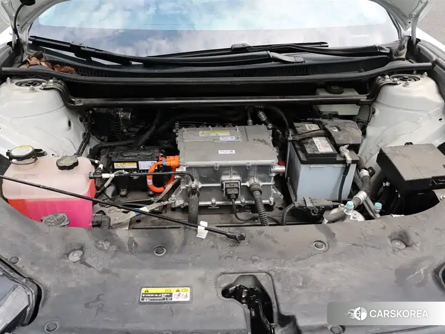 Toyota bZ5 id 4538572 из Китая 14