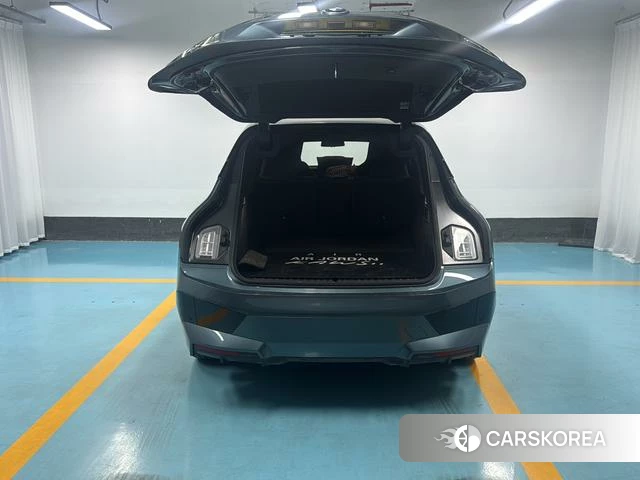 BMW iX id 3993576 из Китая 18