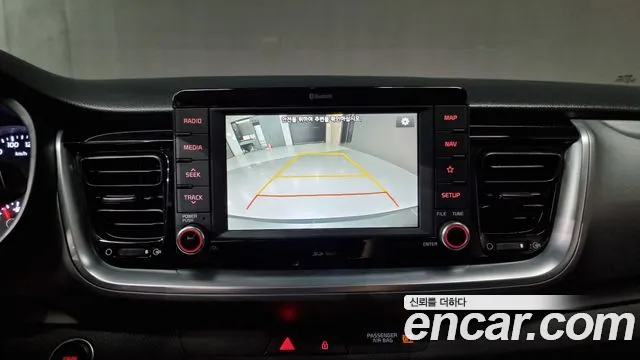 Kia Stonic id 2548622 из Кореи 18