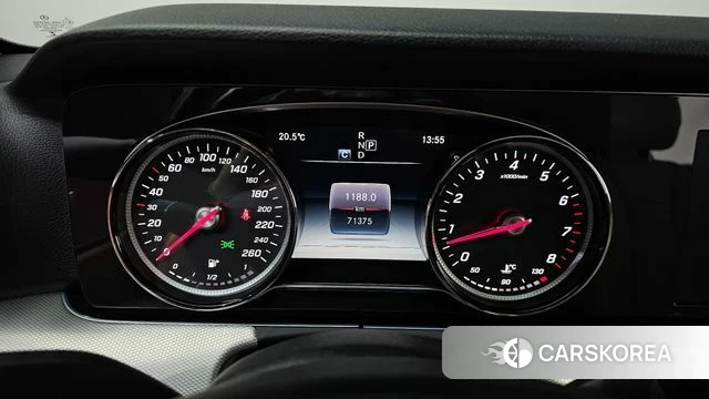 Mercedes-Benz E-Class W213 id 4188698 из Кореи 28