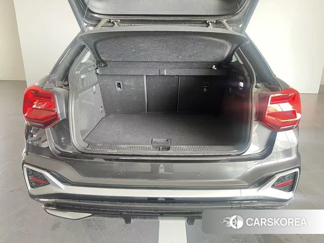 Audi Q2L id 4272783 из Китая 8