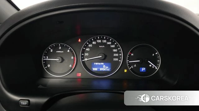 Hyundai The New Grand Starex id 4717375 из Кореи 30