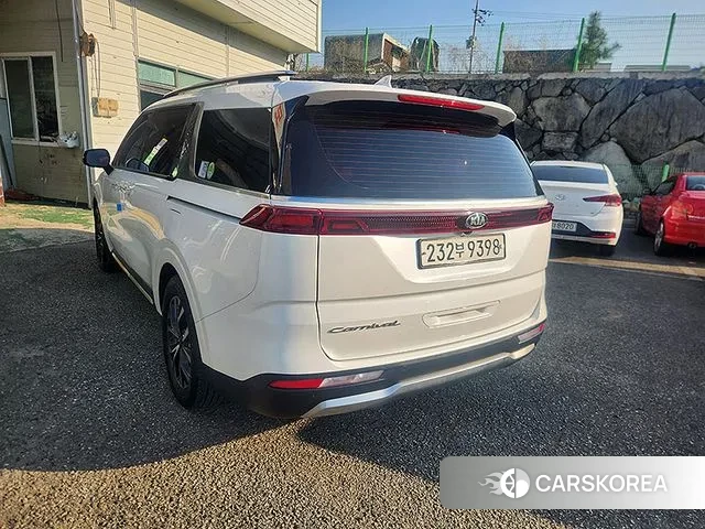 Kia Carnival 4th generation id 3012745 из Кореи 16