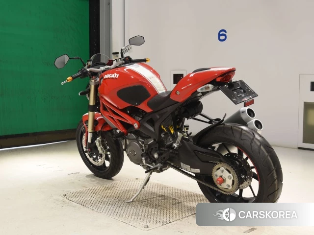 Проданный Ducati MONSTER 1100 EVO id 4365525 из Японии, фото 8