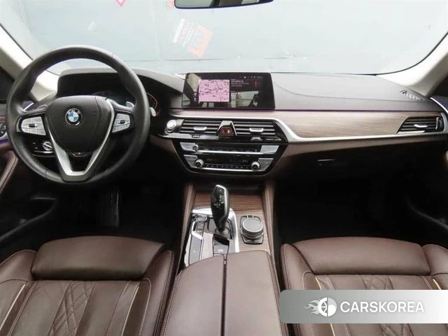 BMW 5 Series (G30) id 3924502 из Кореи 18