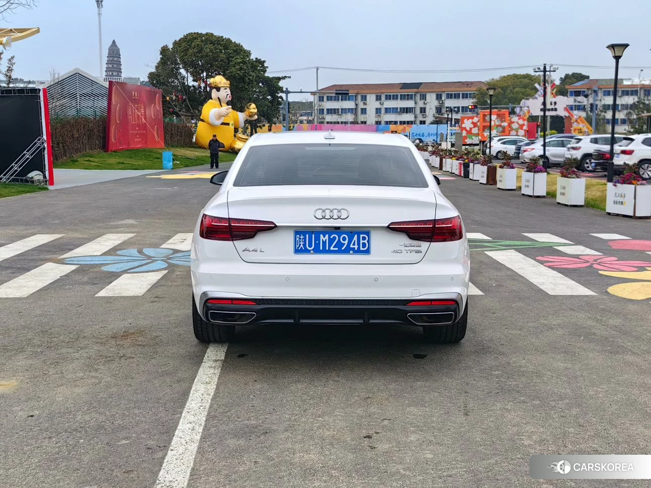 Audi A4L id 4420233 из Китая 16