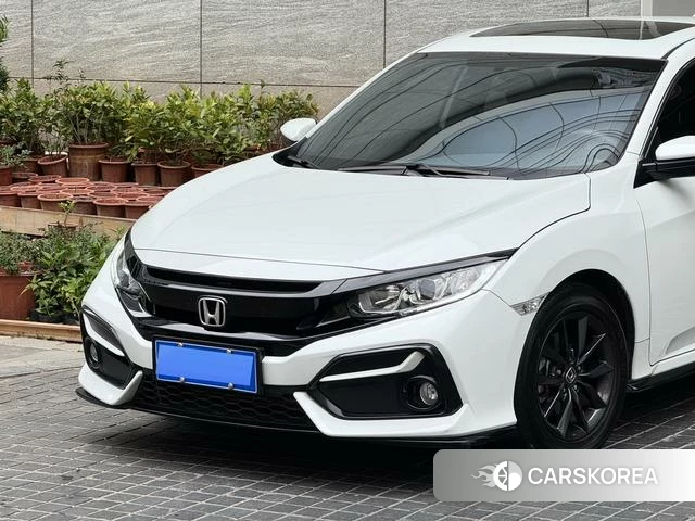 Honda Civic id 4222144 из Китая 18
