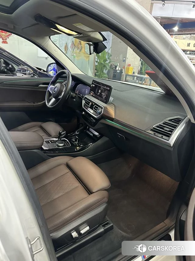 BMW X3 id 4256492 из Китая 9