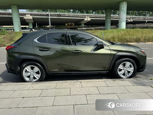 Lexus UX id 4298012 из Китая 11