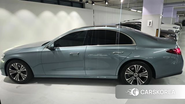 Mercedes-Benz E-Class W214 id 4177569 из Кореи 18