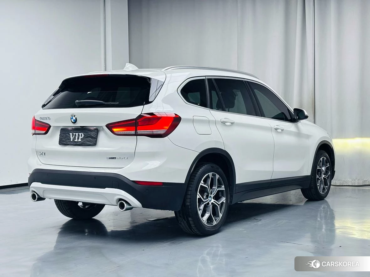BMW X1 id 4510493 из Китая 19