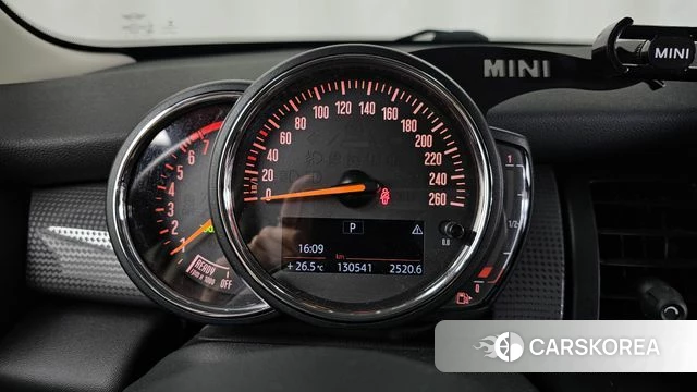 Mini Cooper id 4568765 из Кореи 18