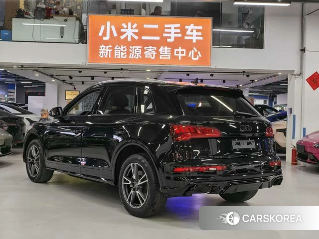 Audi Q5L id 4321118 из Китая 15