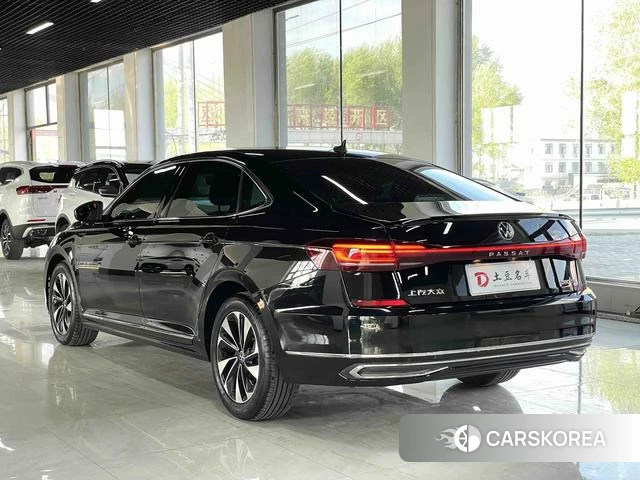 Volkswagen Passat id 4299447 из Китая 18
