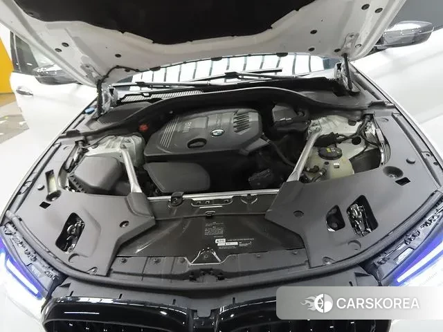 BMW 5 Series (G30) id 3766798 из Кореи 18