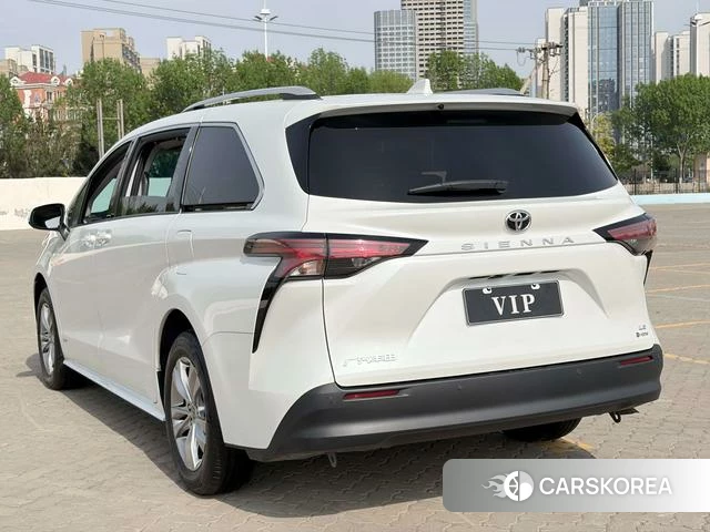 Toyota Saina id 4272926 из Китая 22