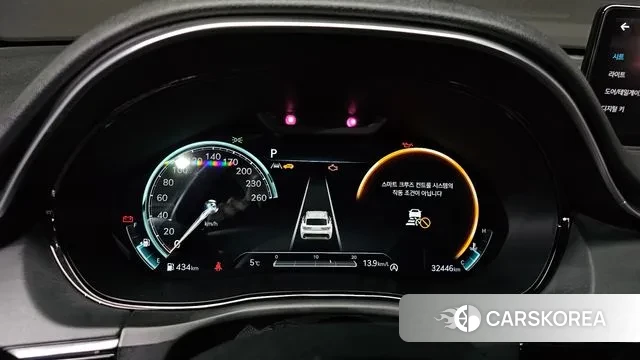 Genesis GV70 id 3545838 из Кореи 18