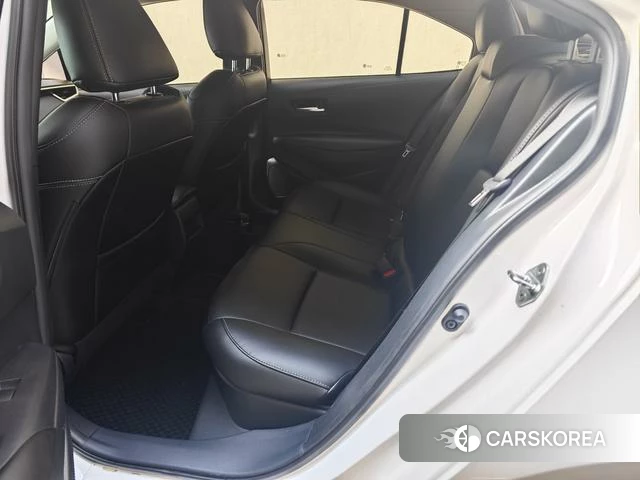 Toyota Corolla id 4257942 из Китая 8