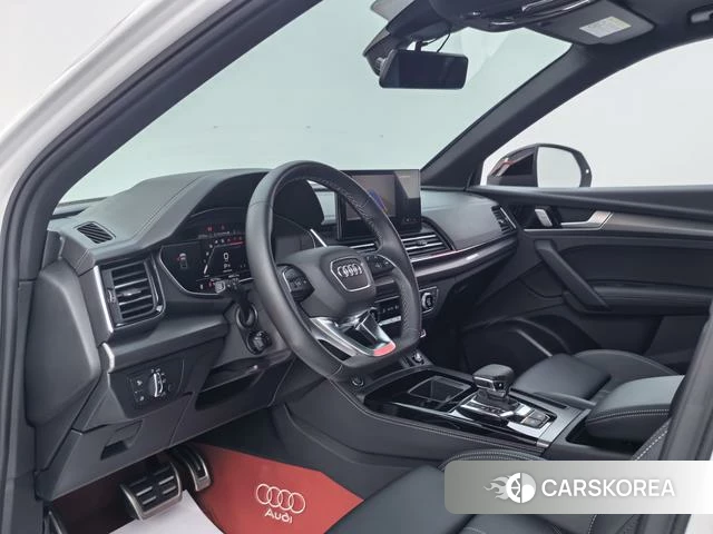 Audi Q5L id 4321167 из Китая 16