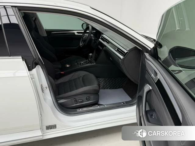 Volkswagen CC id 4298039 из Китая 15