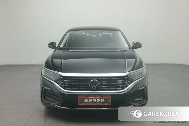 Volkswagen Passat PHEV id 4210577 из Китая 22