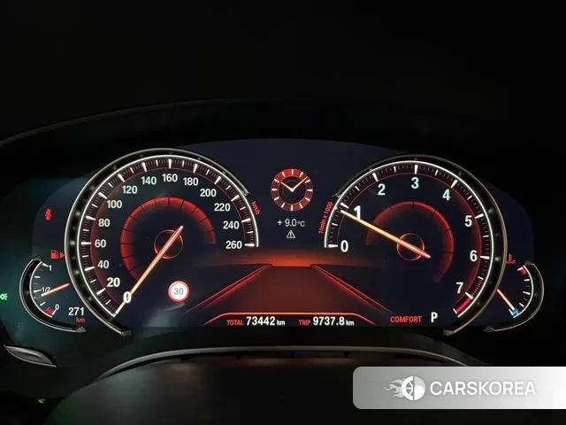 BMW 5 Series (G30) id 3757106 из Кореи 18