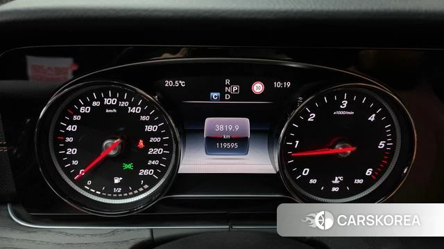 Mercedes-Benz E-Class W213 id 4286082 из Кореи 18