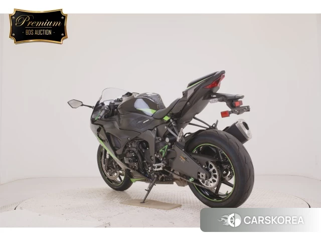 Kawasaki ZX-6R NINJA ABS id 4365397 из Японии 8