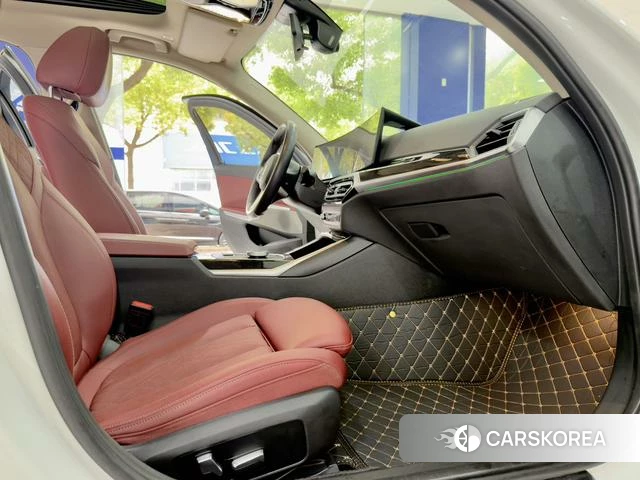 BMW i3 id 4368073 из Китая 14