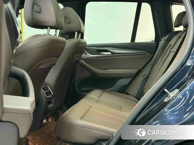 BMW X3 id 4265758 из Китая 15
