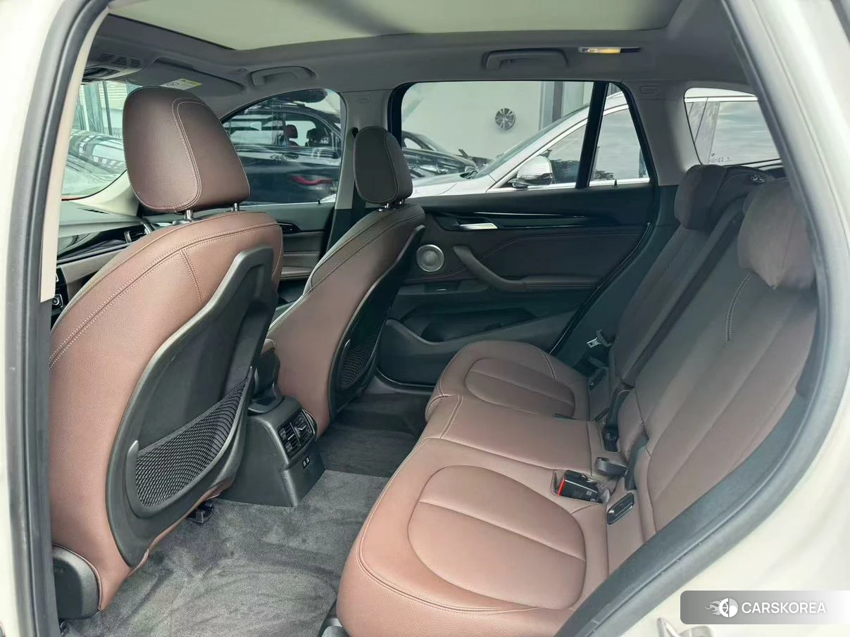 BMW X1 id 4486468 из Китая 15