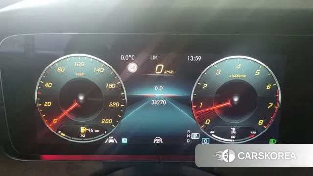 Mercedes-Benz E-Class W213 id 3645269 из Кореи 17