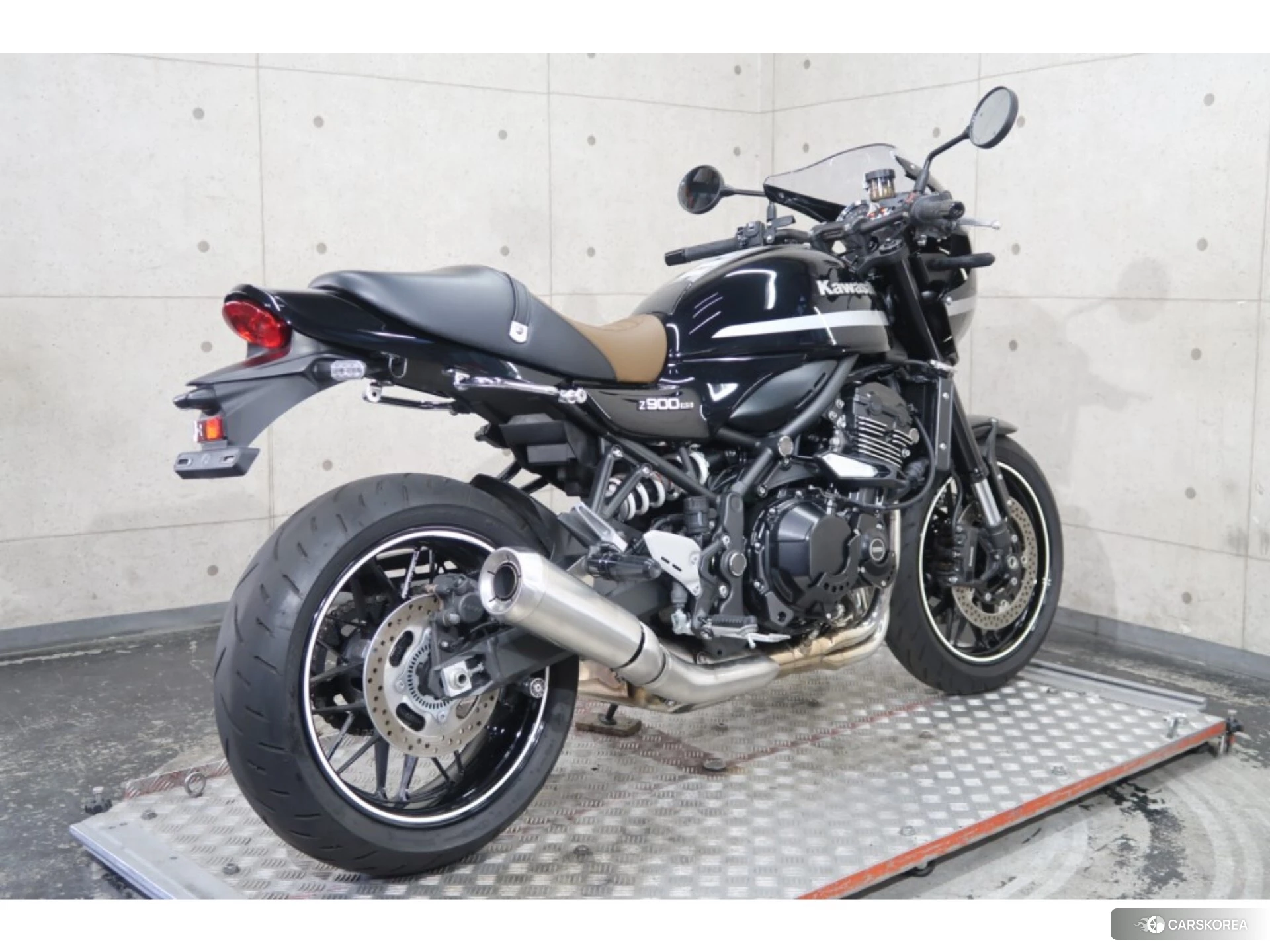 Kawasaki Z900RS CAFE id 4374124 из Японии 8
