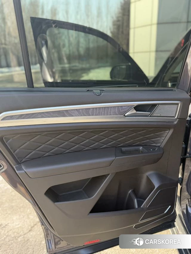Volkswagen Tourang id 4207992 из Китая 21