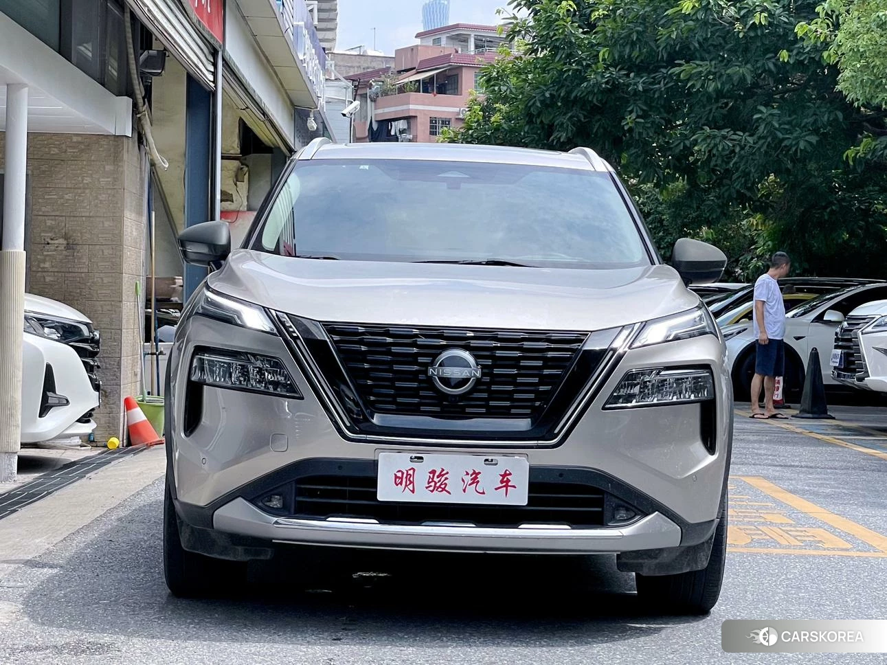 Nissan Qijun id 4426837 из Китая 19