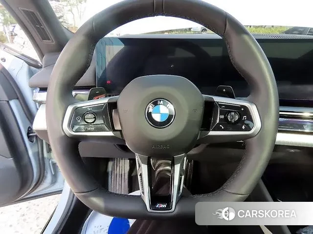 BMW 5 Series (G60) id 3745023 из Кореи 18