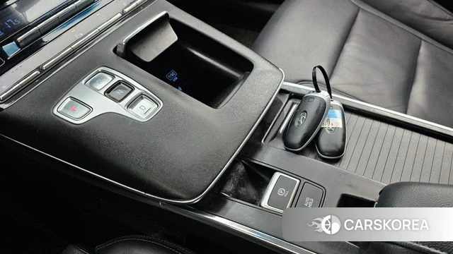 Hyundai The New Grandeur IG id 4567769 из Кореи 30