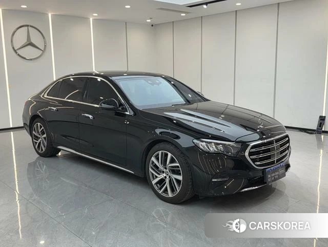 Mercedes-Benz E-class id 4335372 из Китая 13
