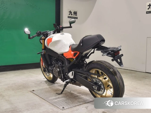 Проданный Yamaha XSR900 id 4328125 из Японии, фото 8