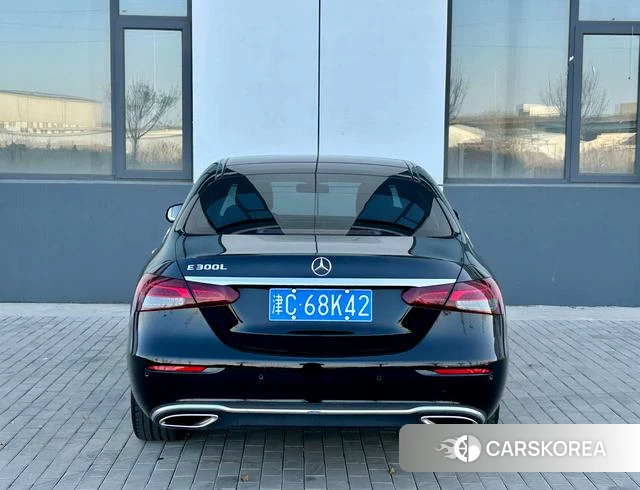 Mercedes-Benz E-class id 4300117 из Китая 8