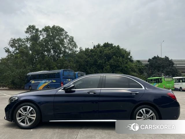 Mercedes-Benz Class C id 4253880 из Китая 9