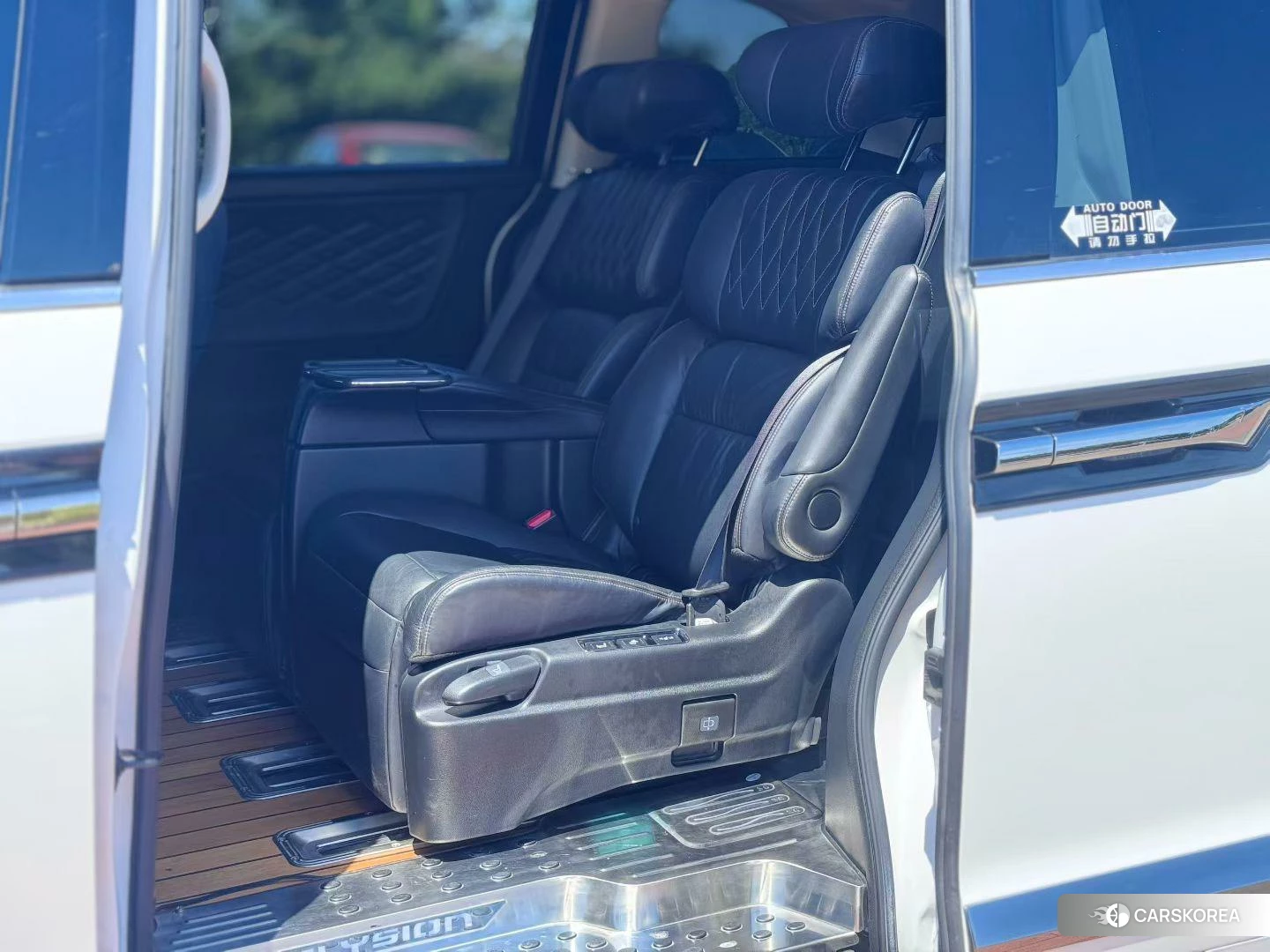 Honda Elysion id 4510797 из Китая 8