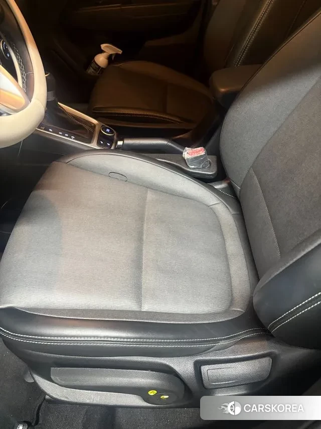 Hyundai Venue id 3616701 из Кореи 14