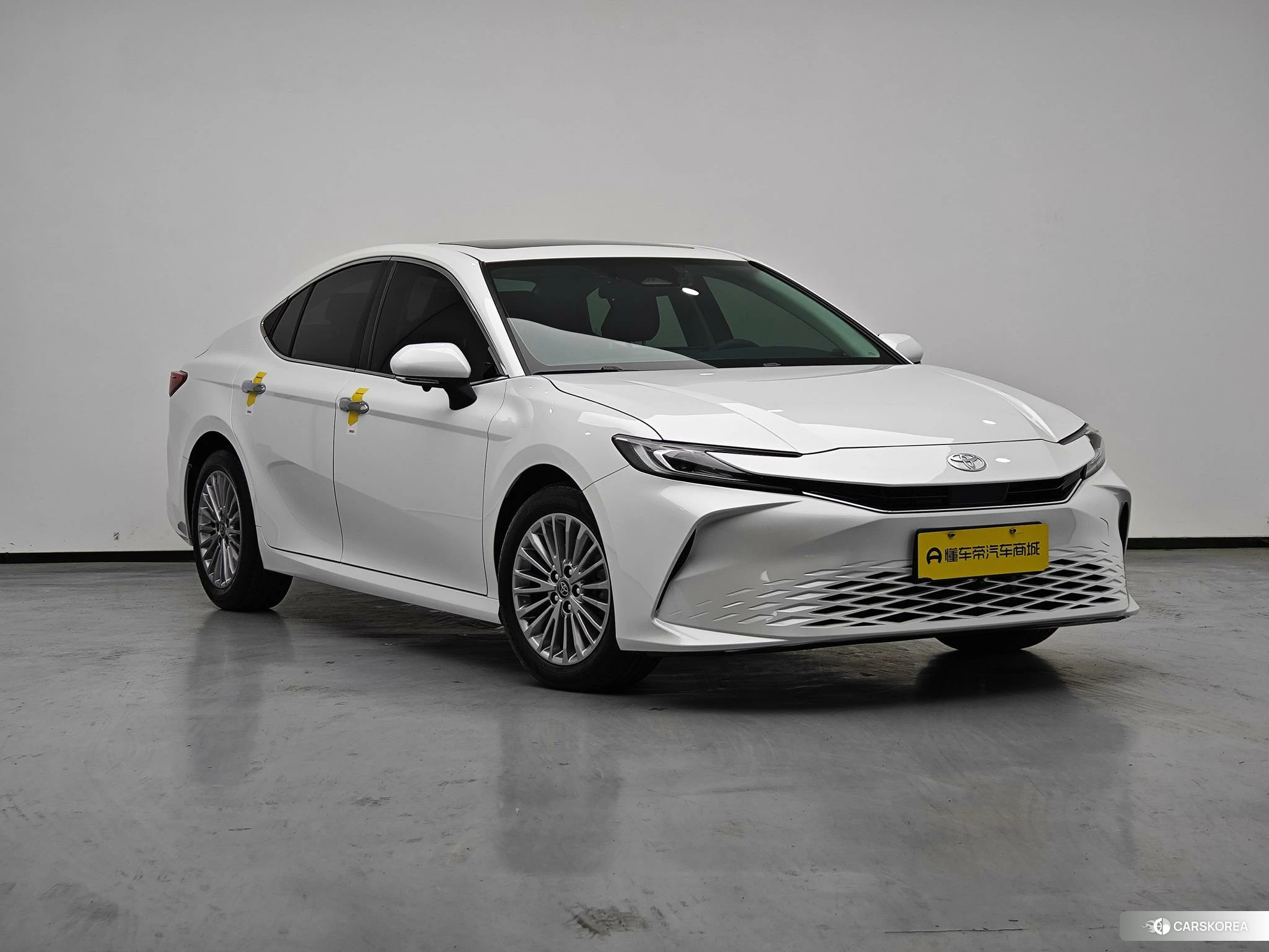 Toyota Camry id 4461905 из Китая 18