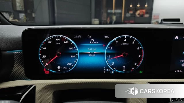 Mercedes-Benz A-Class W177 id 4383200 из Кореи 28