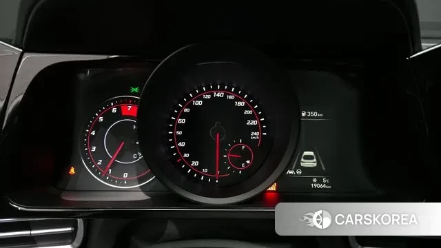 Hyundai Avante (CN7) id 3751877 из Кореи 18