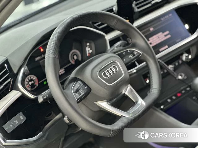 Audi Q3 id 4258685 из Китая 36