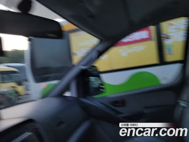 Hyundai The New Grand Starex id 2720408 из Кореи 8